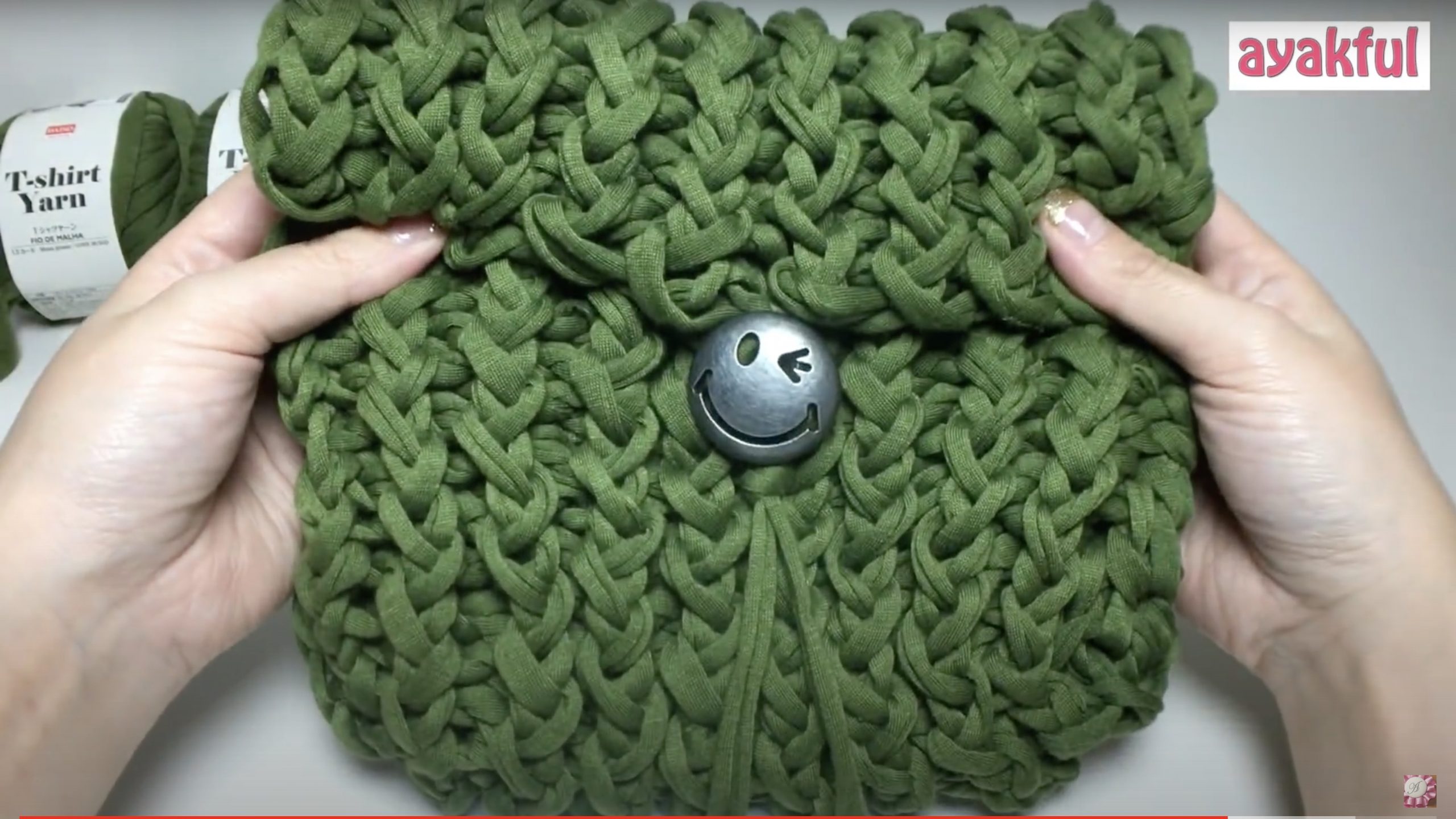 ダイソーの編み機とtシャツヤーンでクラッチバッグ ポーチを作ります 簡単かわいくすぐできる 動画あります Ayakfulのdiyアイデア